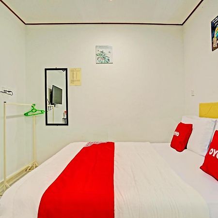 Capital O 90423 Teratai Chalet Ξενοδοχείο Kampong Raja Εξωτερικό φωτογραφία
