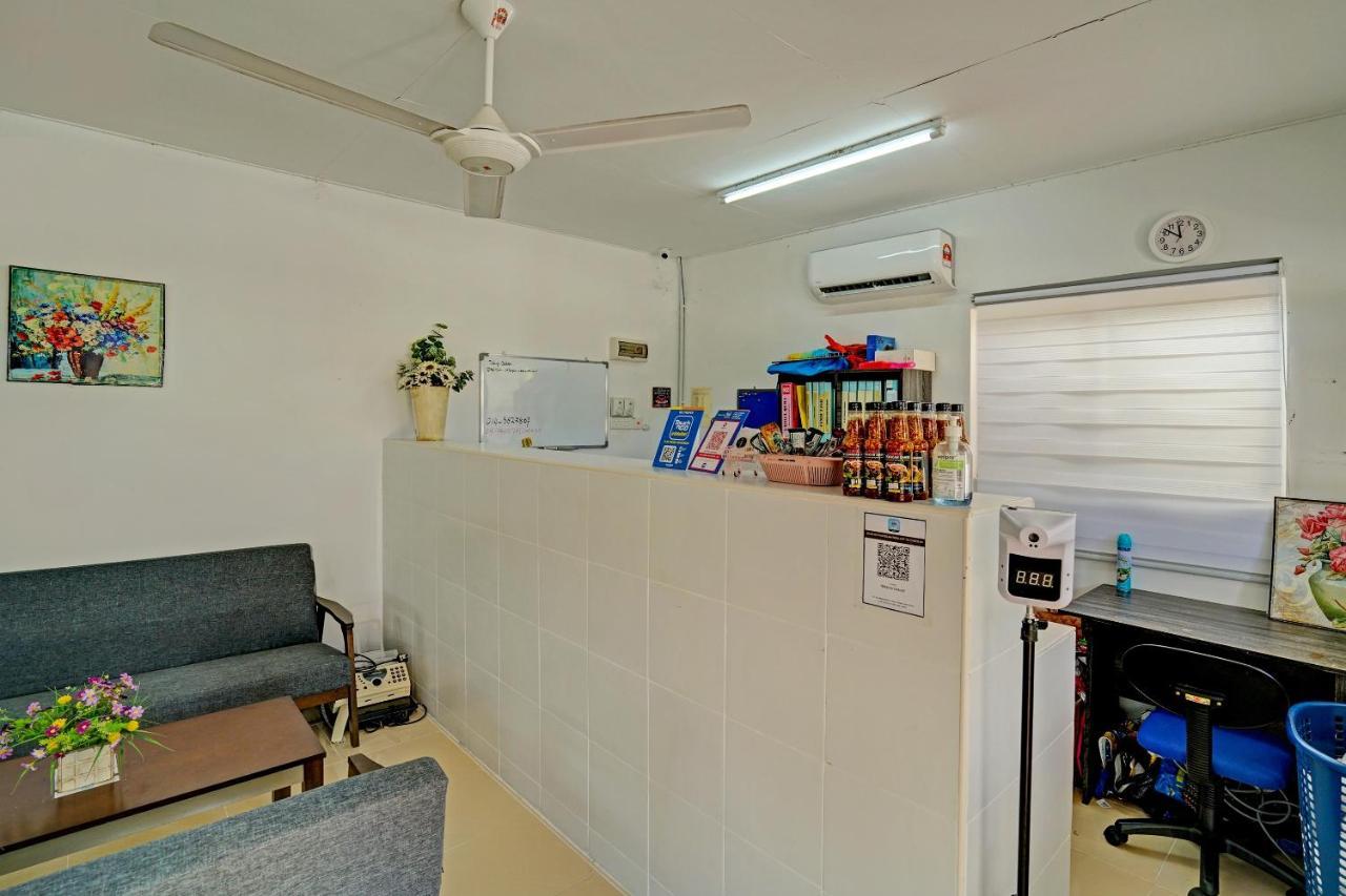 Capital O 90423 Teratai Chalet Ξενοδοχείο Kampong Raja Εξωτερικό φωτογραφία