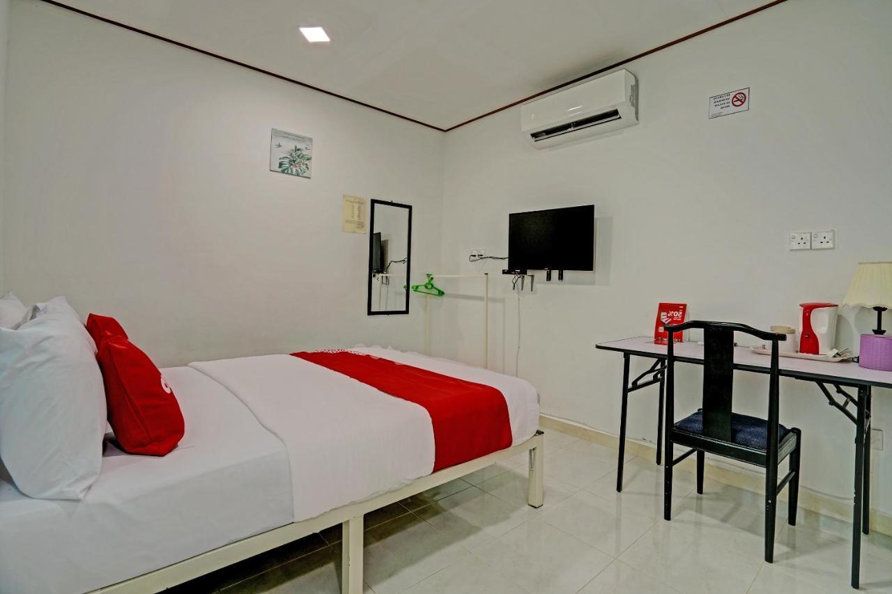 Capital O 90423 Teratai Chalet Ξενοδοχείο Kampong Raja Εξωτερικό φωτογραφία